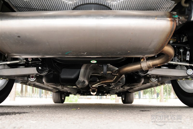 2012款 2.0L 自動兩驅豪華版