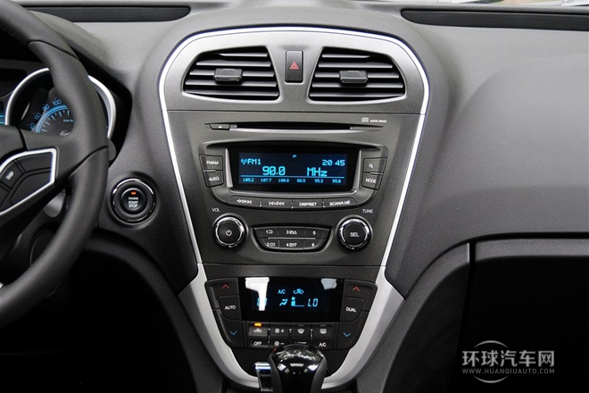 2012款 2.0L 自動(dòng)兩驅(qū)豪華版