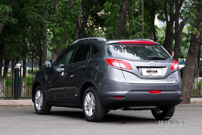 2012款 2.0L 自動兩驅(qū)豪華版