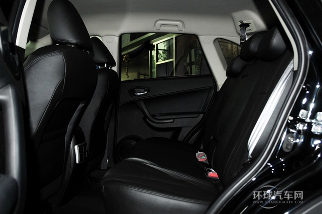 2012款 2.0L 自動(dòng)兩驅(qū)精英版