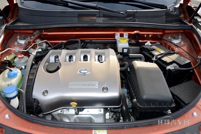 2012款 2.0L 自動兩驅尊貴版