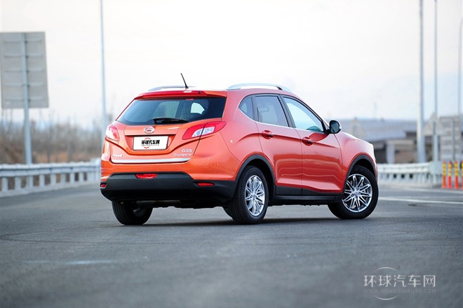 2012款 2.0L 自動兩驅尊貴版