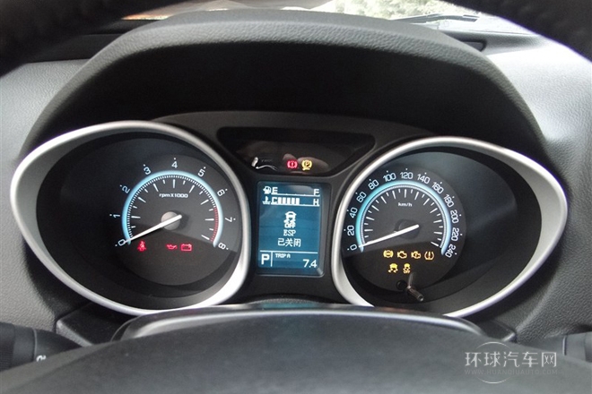 2013款 1.8T 自動兩驅五周年紀念版