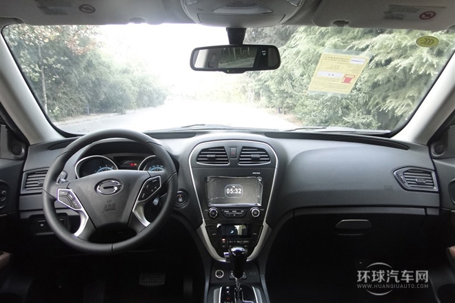 2013款 1.8T 自動兩驅五周年紀念版