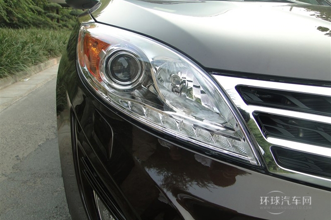 2013款 1.8T 自動(dòng)兩驅(qū)五周年紀(jì)念版