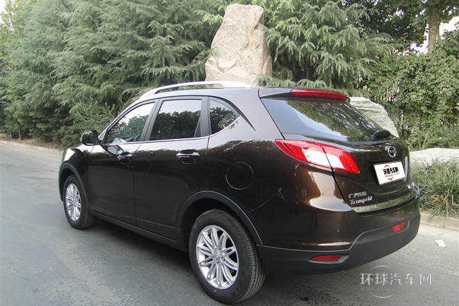 2013款 1.8T 自動兩驅五周年紀念版