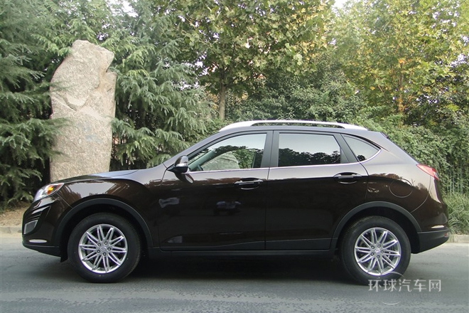 2013款 1.8T 自動兩驅五周年紀念版