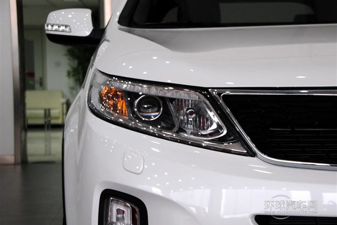 2013款 2.2T 5座柴油至尊版