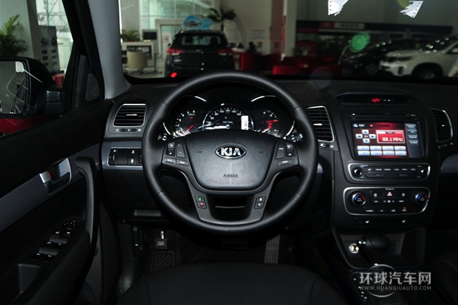 2013款 2.2T 5座柴油豪華版