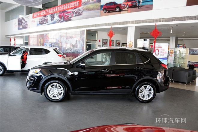 2013款 2.0L 手動兩驅淺內特別版