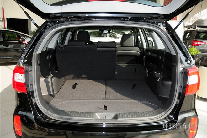 2013款 2.2T 7座柴油舒適版