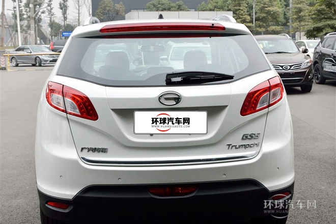 2013款 2.0L 自動兩驅淺內特別版