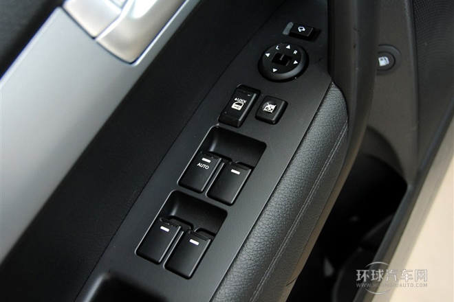 2013款 2.2T 5座柴油舒適版