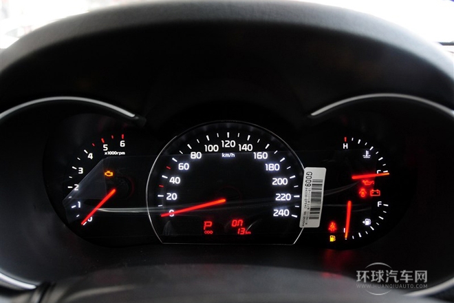 2013款 2.2T 5座柴油舒適版