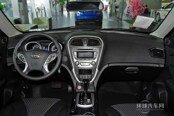 2014款 1.8T 自動(dòng)兩驅(qū)超享版