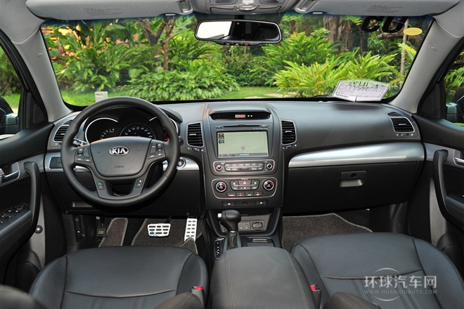 2013款 2.4GDI 7座汽油至尊UVO版 國V