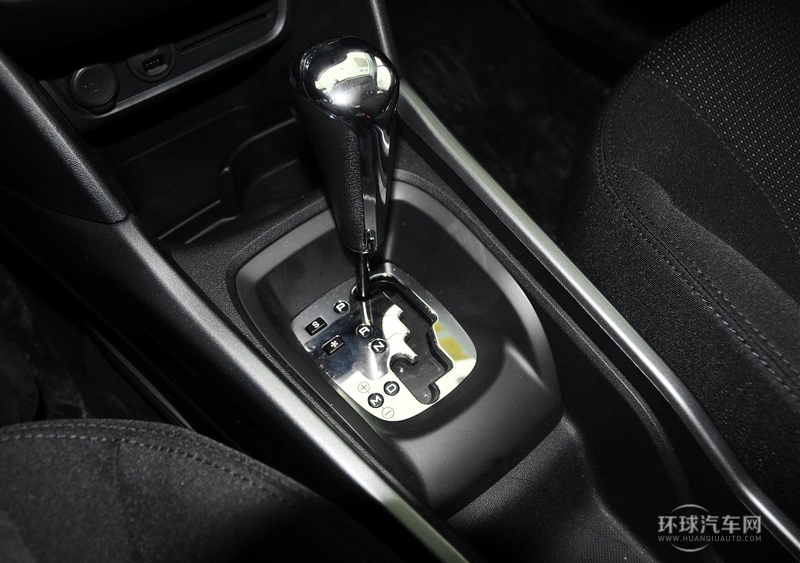 2014款 1.6L 自動(dòng)時(shí)尚版