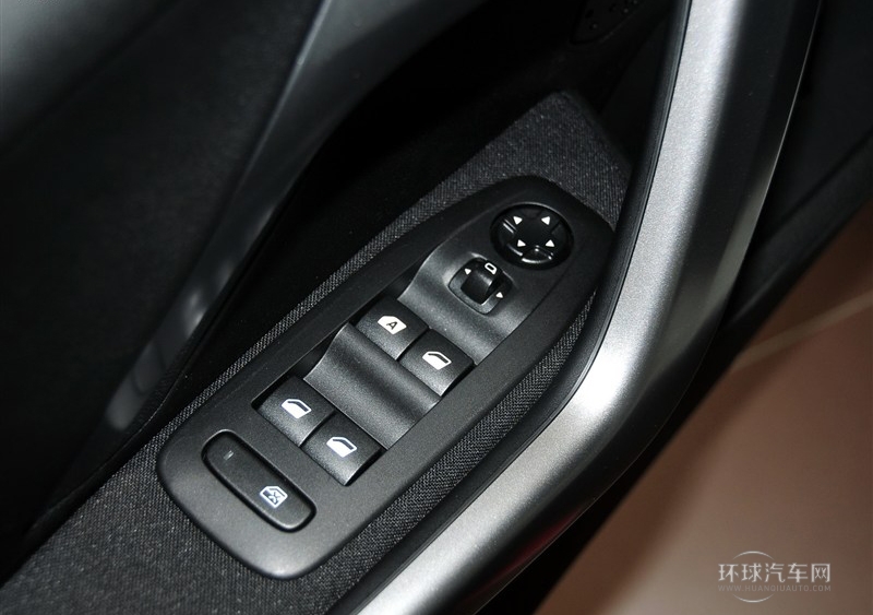 2014款 1.6L 自動時尚版