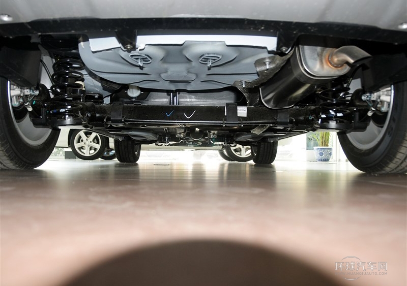 2014款 1.6L 自動(dòng)時(shí)尚版