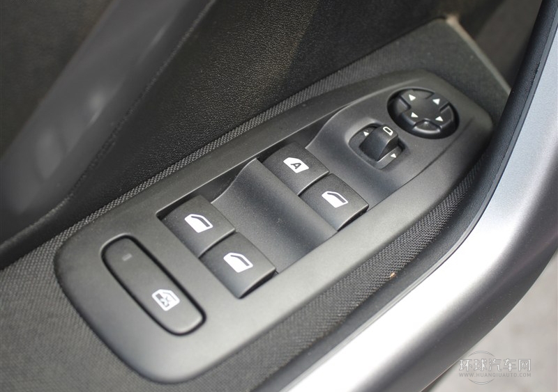 2014款 1.6L 手動(dòng)潮流版