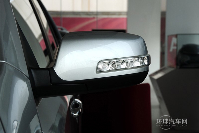 2013款 2.4GDI 5座汽油舒適版 國V