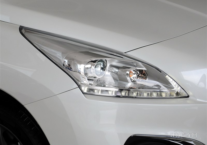 2013款 1.6THP 羅蘭·加洛斯版