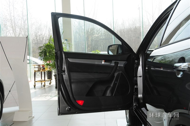 2013款 2.4GDI 7座汽油豪華版 國IV