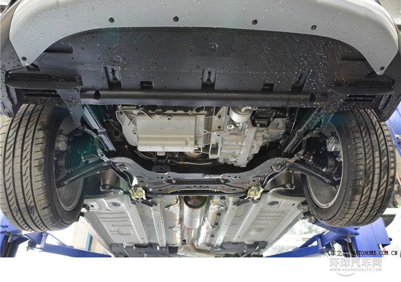 2013款 2.0L 自動潮流版