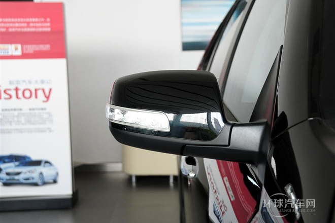 2013款 2.4 7座汽油豪華版