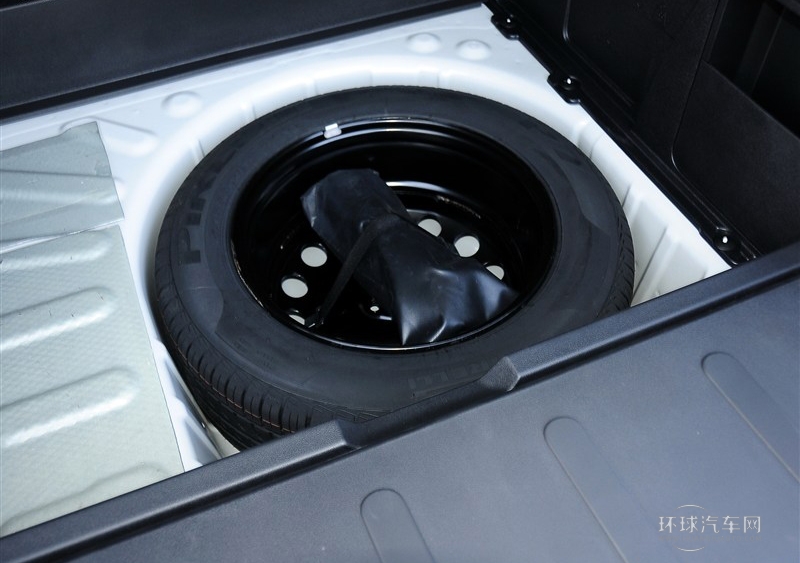 2013款 2.0L 手動潮流版