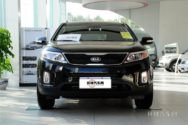 2013款 2.4 5座汽油豪華版