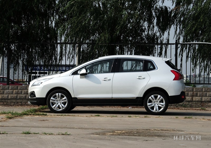 2013款 2.0L 自動經典版