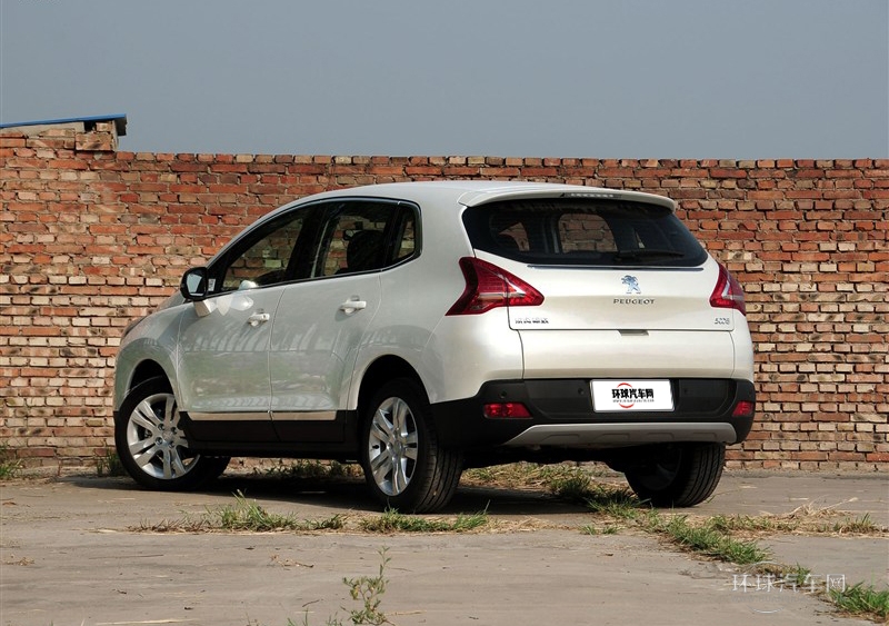 2013款 2.0L 自動經典版