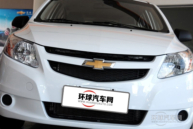 2013款 兩廂 1.2L EMT理想版