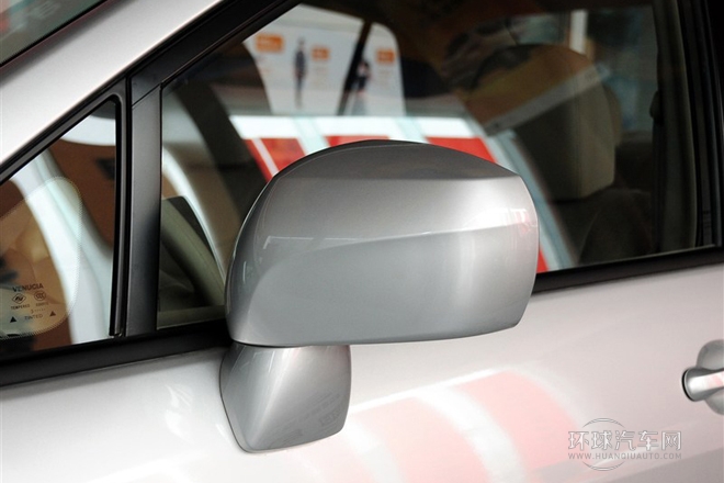 2013款 1.6L 自動北斗導航版