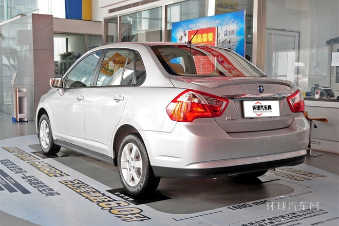 2013款 1.6L 自動(dòng)北斗導(dǎo)航版