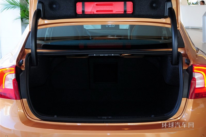 2014款2.0T手自一體智遠(yuǎn)版（停產(chǎn)在售）