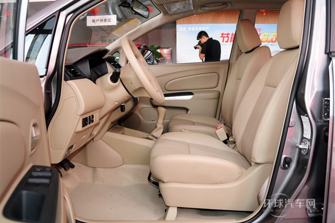 2013款 1.6L 手動北斗導航版