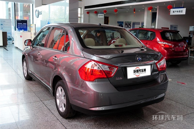 2013款 1.6L 手動北斗導航版