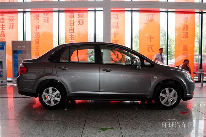 2013款 1.6L 手動北斗導(dǎo)航版