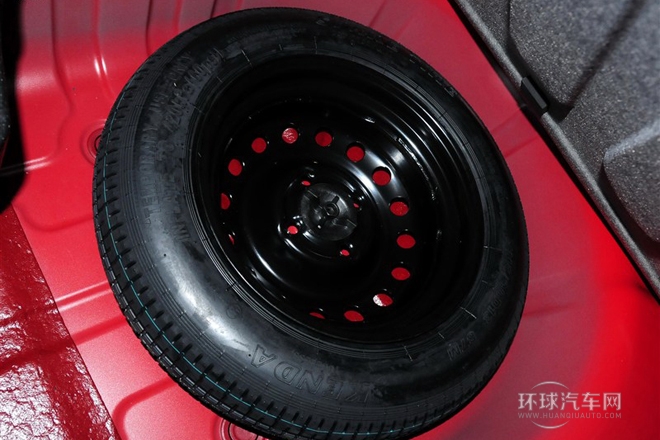 2013款 三廂 1.4L EMT優(yōu)逸版