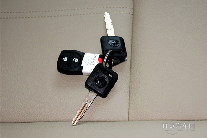 2013款 1.6L 手動豪華版