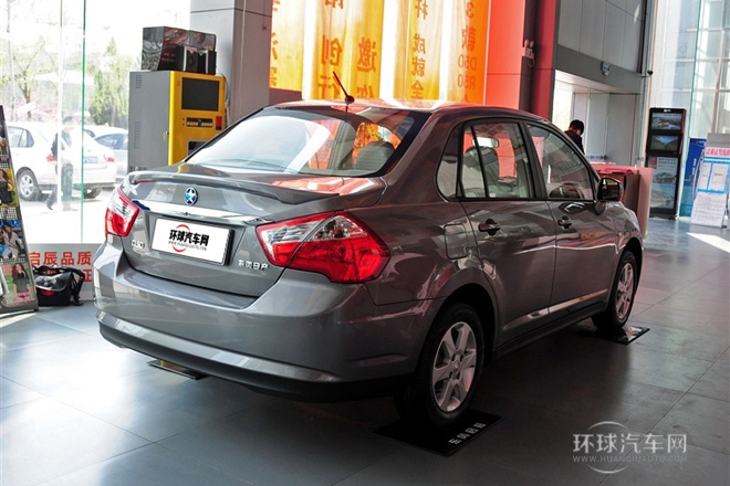 2013款 1.6L 手動(dòng)豪華版