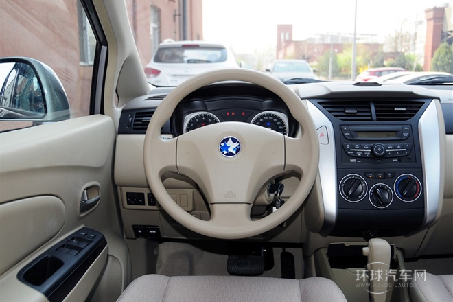 2013款 1.6L 自動時尚版