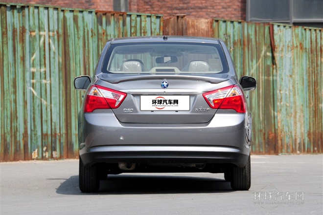 2013款 1.6L 自動時尚版