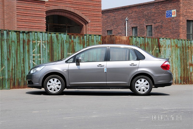 2013款 1.6L 自動時尚版