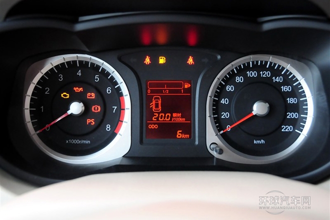 2013款 1.6L 手動時尚版