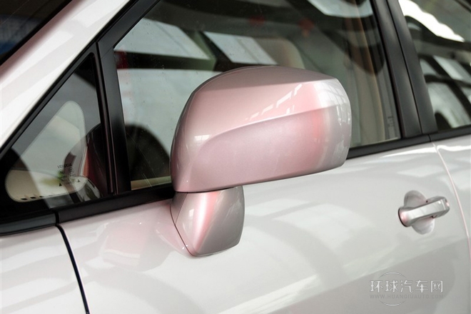 2013款 1.6L 手動時尚版