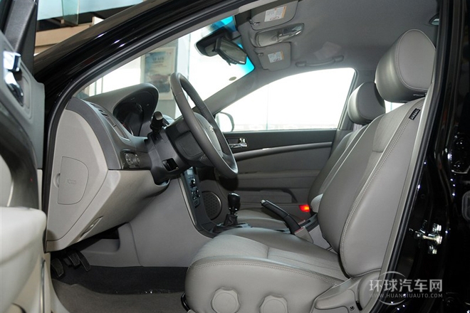 2013款 1.8 SE舒適版 MT