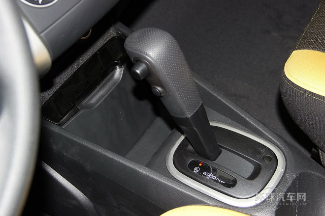 2013款 1.6L 自動北斗導(dǎo)航版